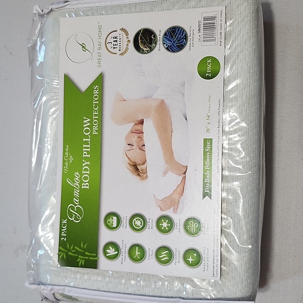 NWT Body Pillow cover